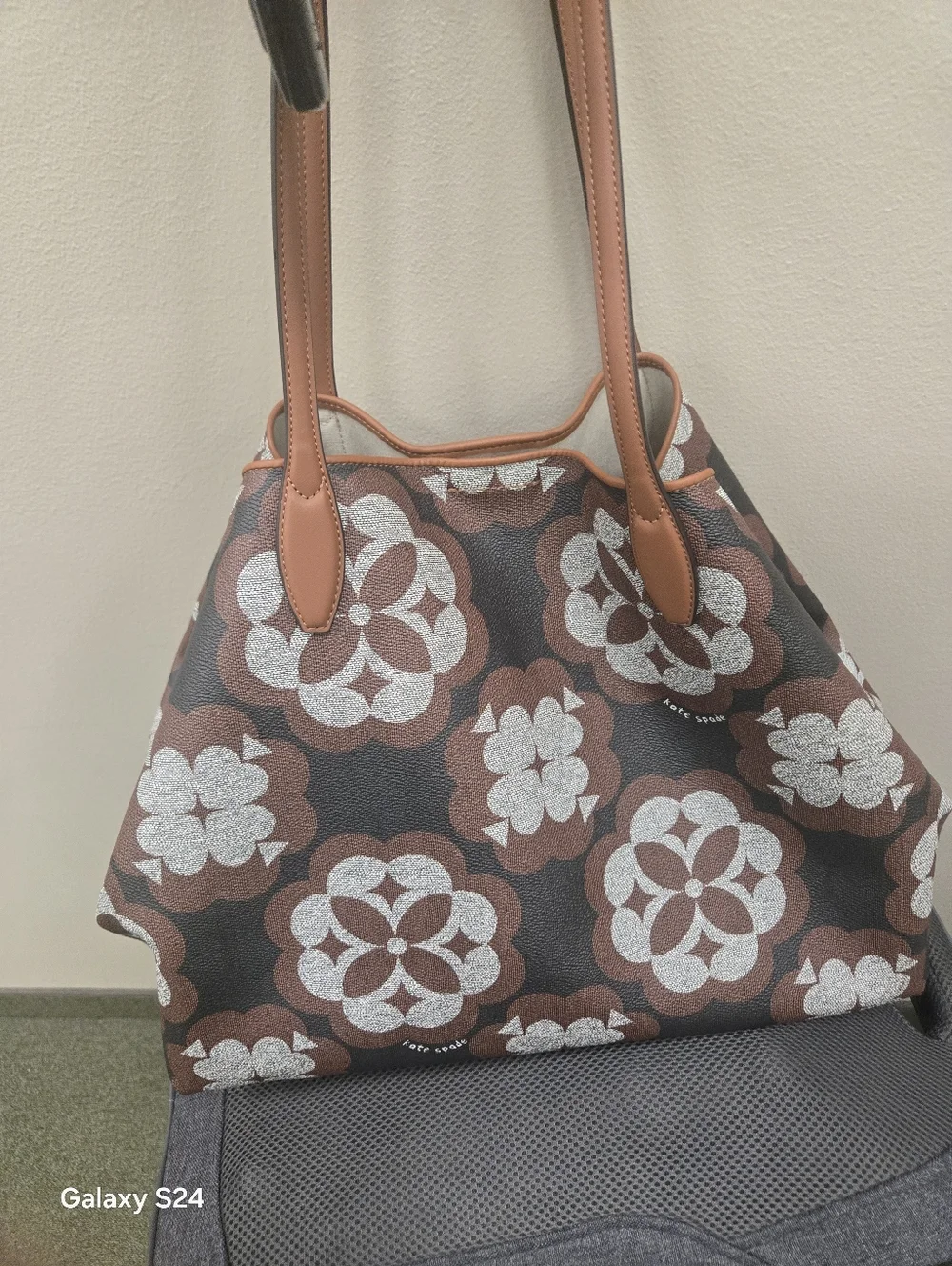 Kate Spade Flower Monogram Sutton Large Tote With Pouch